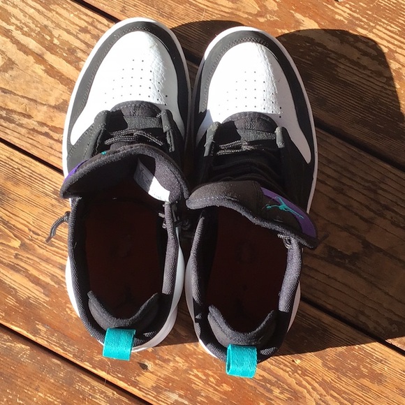 Jordan 1 - Picture 3 of 5